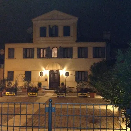 Pensjonat Ca'nova Alloggi