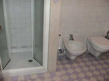 Pensjonat Ca'nova Alloggi 2*